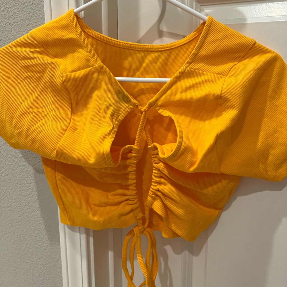 Target criss cross tie back crop top